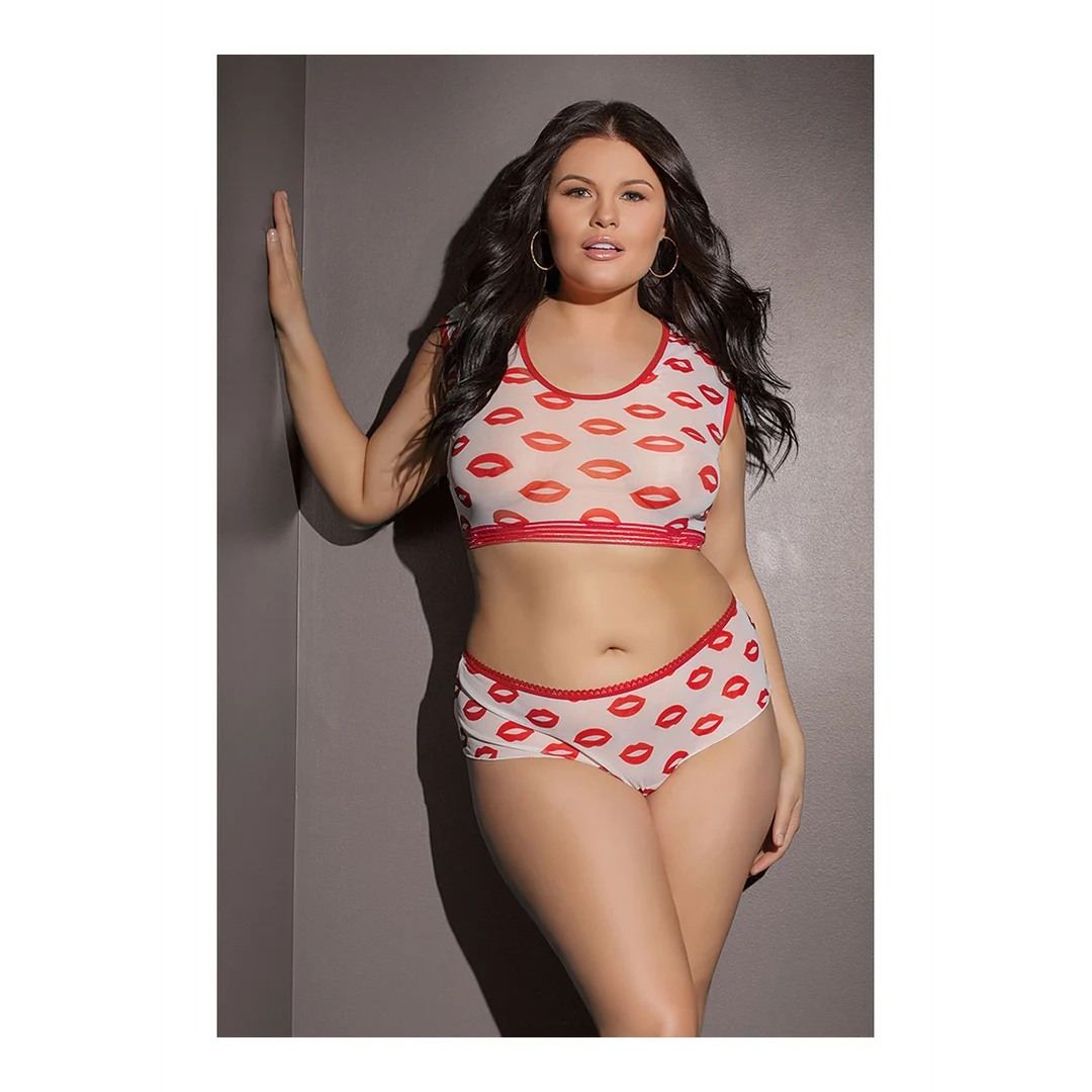 Crop top et short Coquette à imprimé lèvres – Image 2
