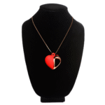 Collier de lingerie de jeu de rôle avec vibrations discrètes pour un look raffiné | SexyPlus – Image 3
