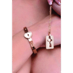 Bracelet avec chaîne à clés couleur or rose – Image 6